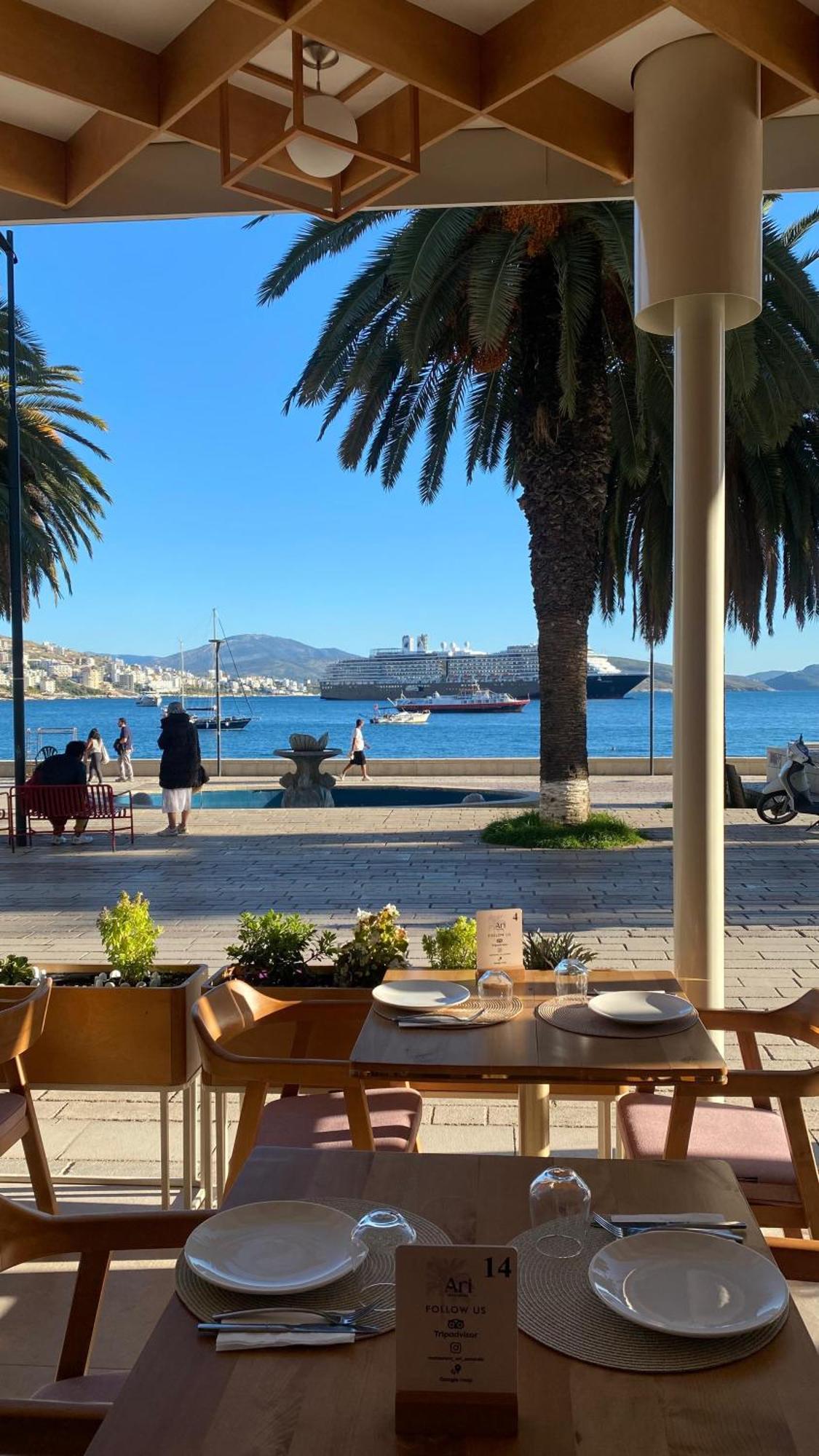 阿里酒店 Sarandë 外观 照片